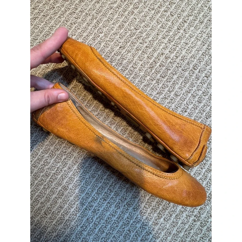FRYE Women's Tan Leather Driving Moccasin Flats Shoes